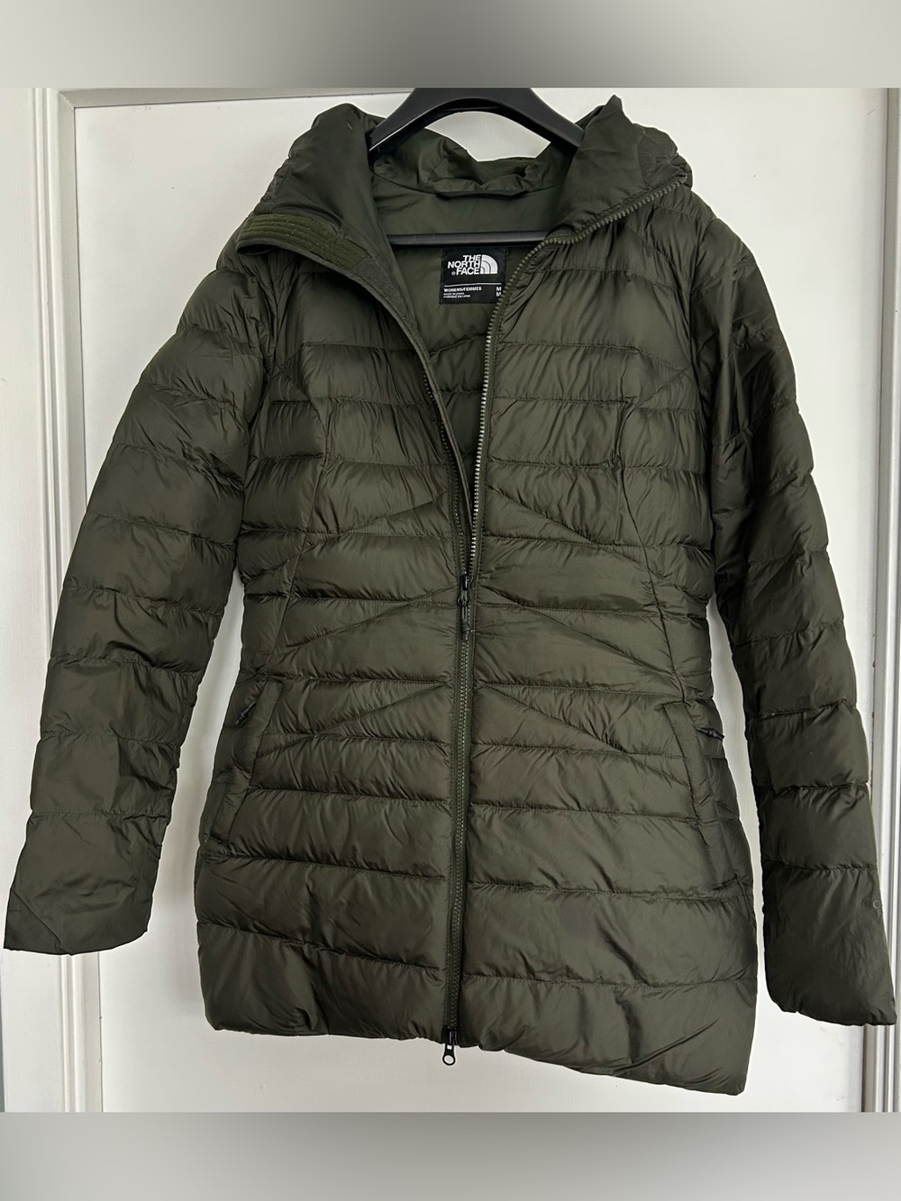 The North Face Women’s Hooded Puffer Jacket - Olive